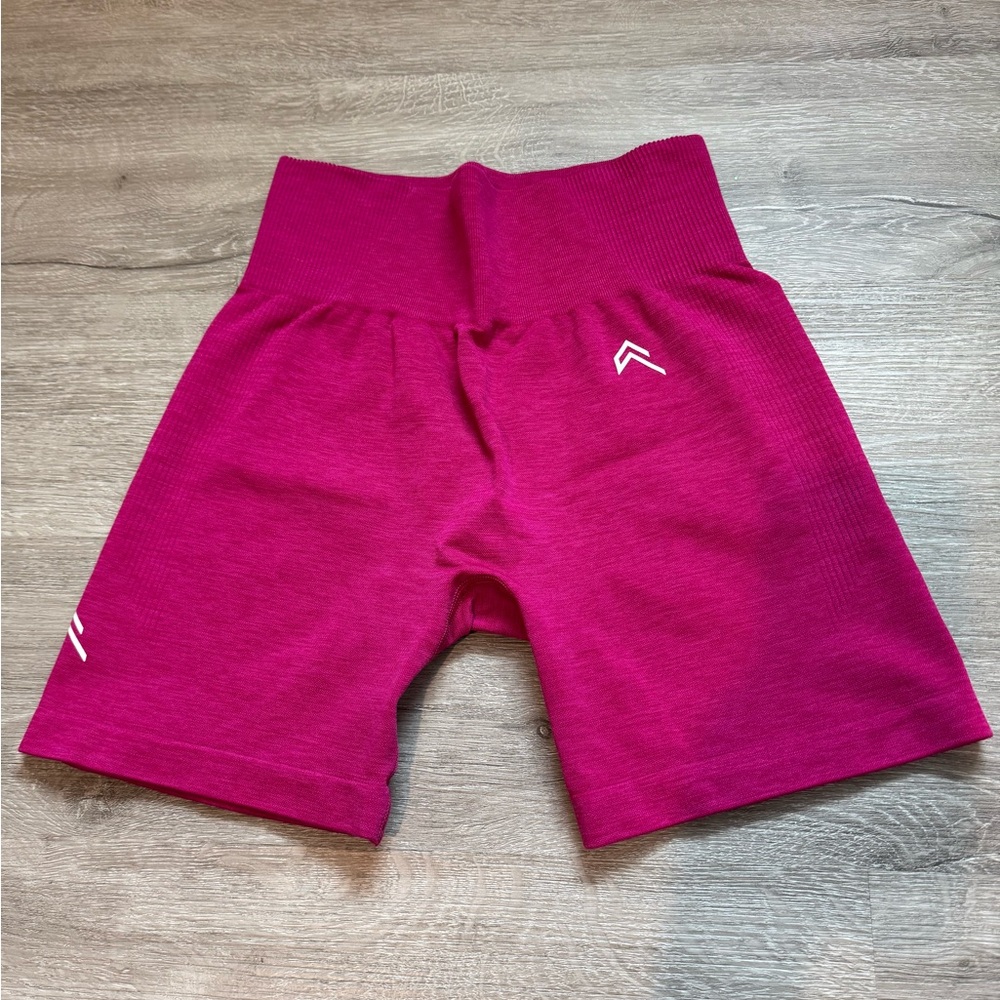Oner Active - Classic Seamless Shorts - Fuchsia Marl